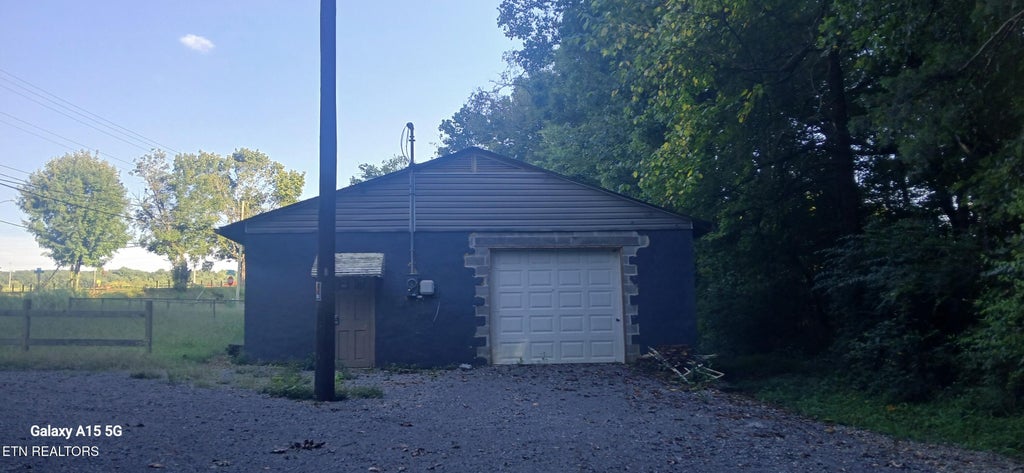 Photo of 2405 Clearwater Rd, Athens, TN 37303 (MLS # 1339939)