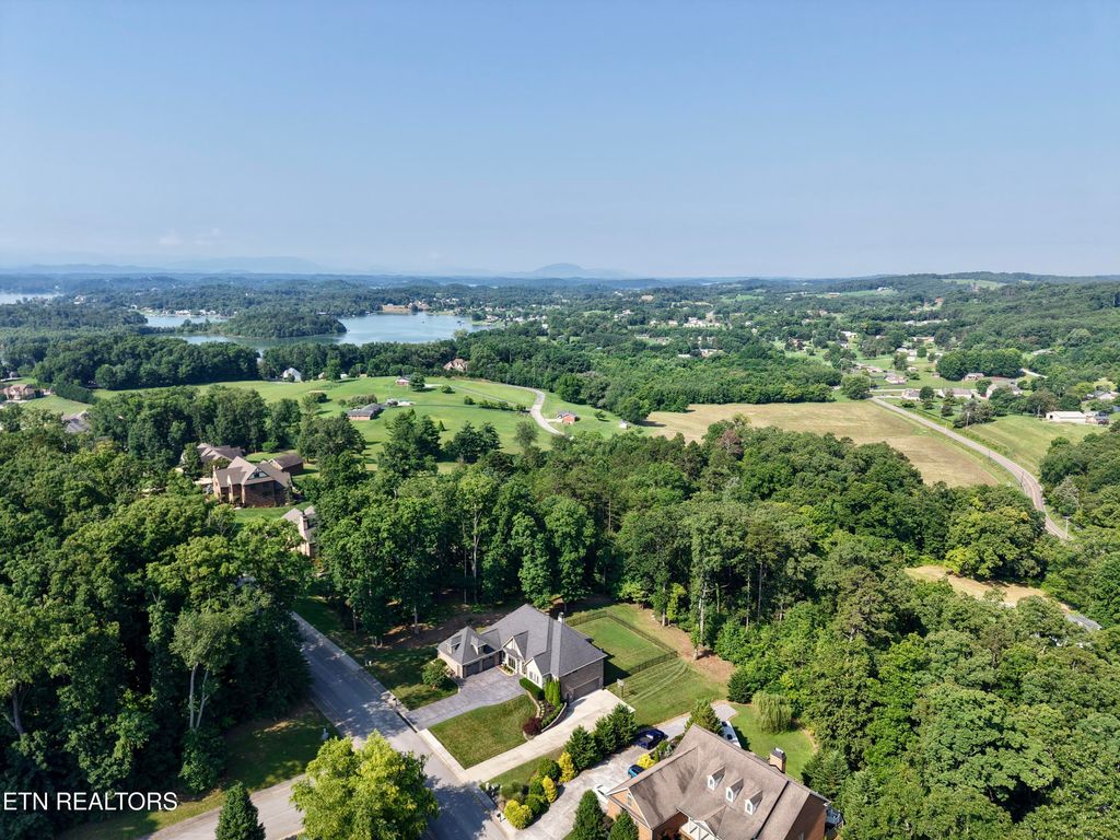 Photo of 2041 Majestic Circle, Dandridge, TN 37725 (MLS # 1306784)