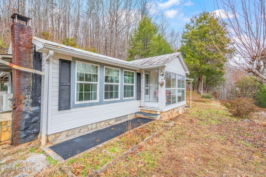 Photo of 3089 Cedar Creek Rd, LaFollette, TN 37766 (MLS # 1323545)