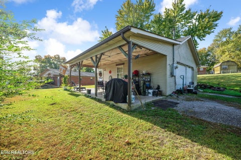 Tiny photo for 114 Broyles Rd, Spring City, TN 37381 (MLS # 1360299)