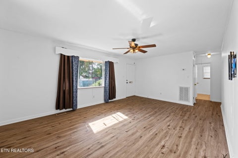 Tiny photo for 114 Broyles Rd, Spring City, TN 37381 (MLS # 1360299)