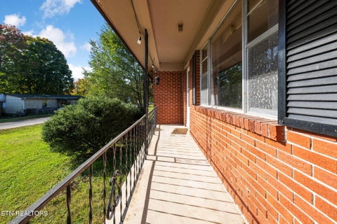 Tiny photo for 114 Broyles Rd, Spring City, TN 37381 (MLS # 1360299)