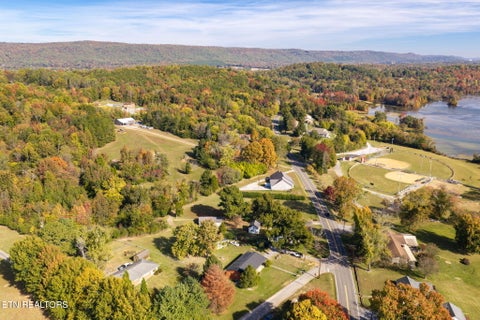 Tiny photo for 114 Broyles Rd, Spring City, TN 37381 (MLS # 1360299)