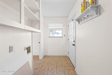 Tiny photo for 114 Broyles Rd, Spring City, TN 37381 (MLS # 1360299)