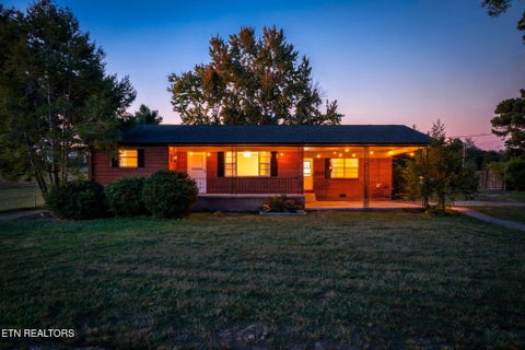 Photo of 114 Broyles Rd, Spring City, TN 37381 (MLS # 1360299)
