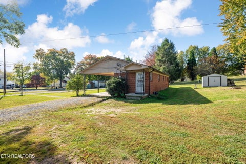 Tiny photo for 114 Broyles Rd, Spring City, TN 37381 (MLS # 1360299)