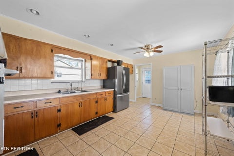 Tiny photo for 114 Broyles Rd, Spring City, TN 37381 (MLS # 1360299)
