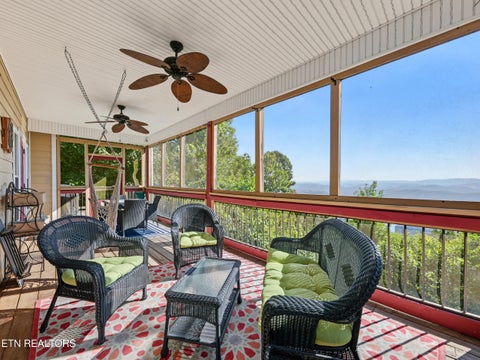 Tiny photo for 203 Nightshade Lane, New Tazewell, TN 37825 (MLS # 1357578)