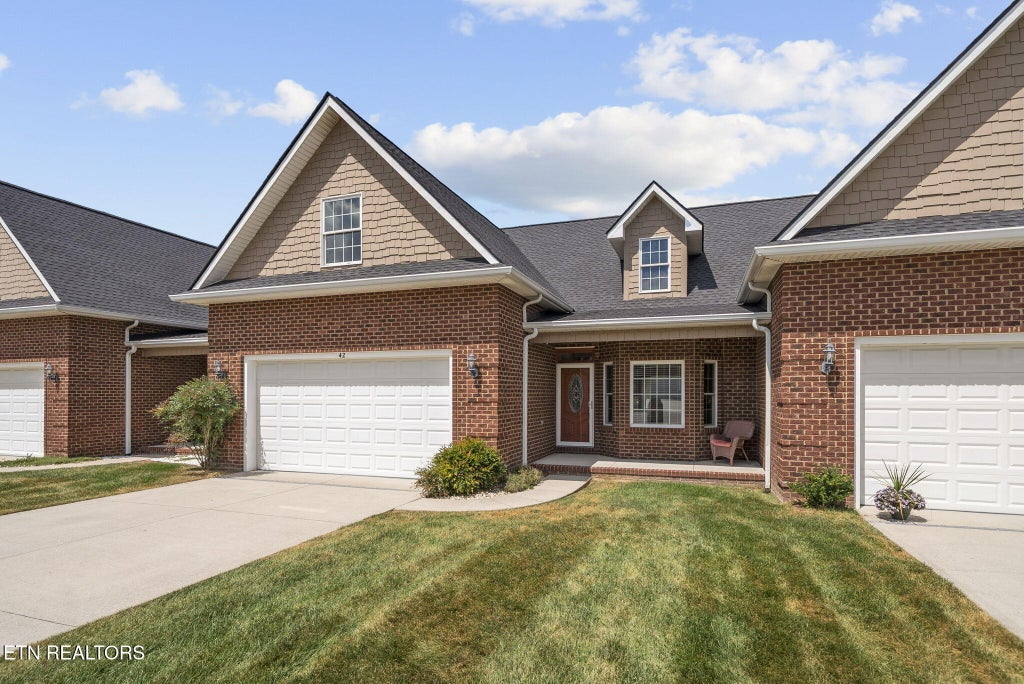 Photo of 42 Saddle Brook Lane, Crossville, TN 38571 (MLS # 1358994)