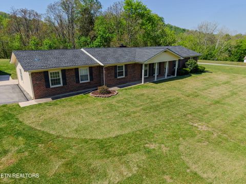 Photo of 5027 Rocky Point Rd, Cookeville, TN 38506 (MLS # 1336716)