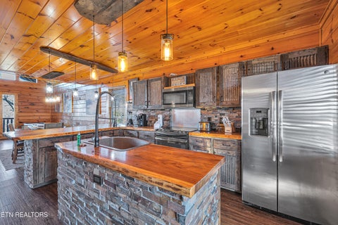 Tiny photo for 1551 Rainbow Ridge Rd, Sevierville, TN 37862 (MLS # 1360173)