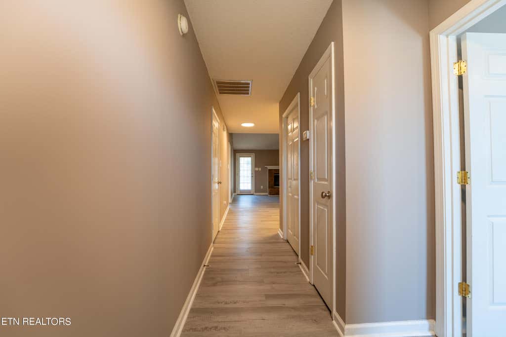 Photo of 334 Hawthorne Oaks Way, Powell, TN 37849 (MLS # 1348606)