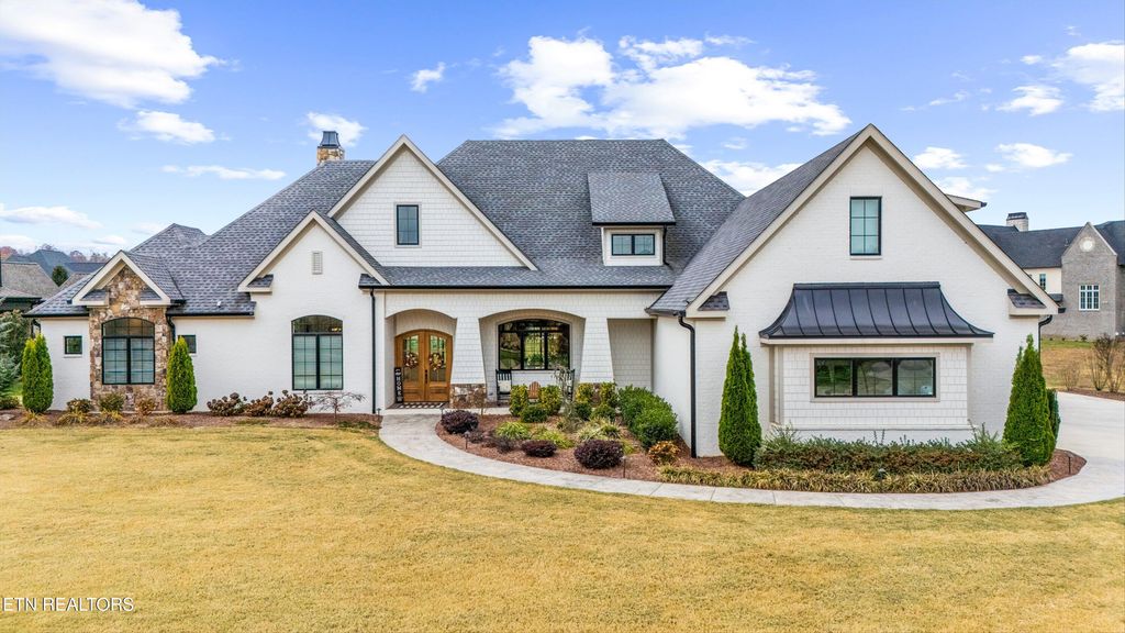 Photo of 3727 Edgewater Way, Louisville, TN 37777 (MLS # 1284196)