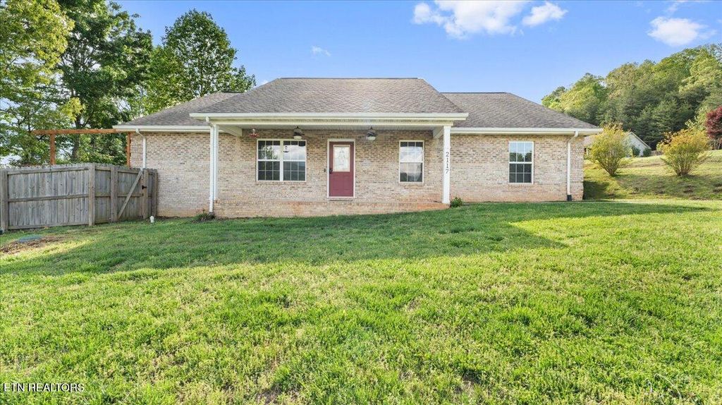 Photo of 2117 James Mcmillian Drive, Maryville, TN 37803 (MLS # 1322770)