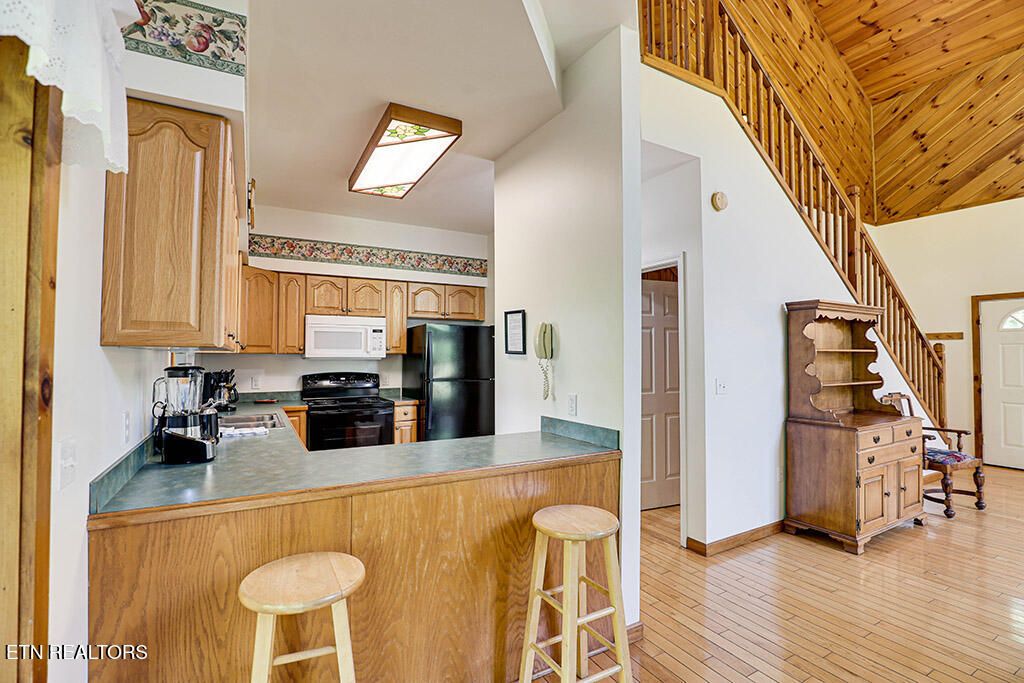 Photo of 622 Deerfoot Drive, Gatlinburg, TN 37738 (MLS # 1295473)