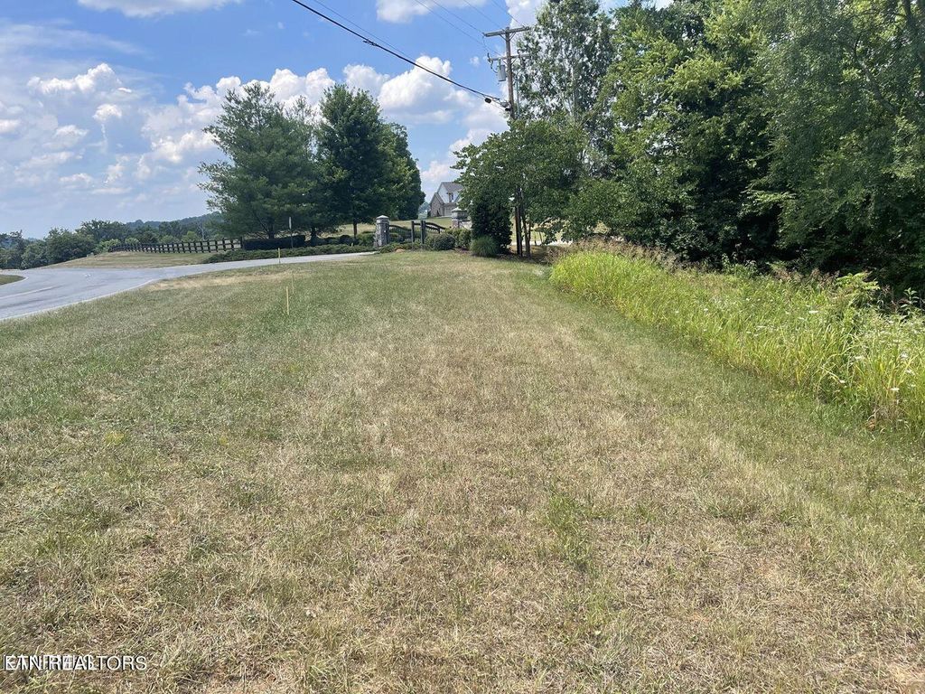 Photo of 3440 Rankin Ferry Loop, Louisville, TN 37777 (MLS # 1249182)