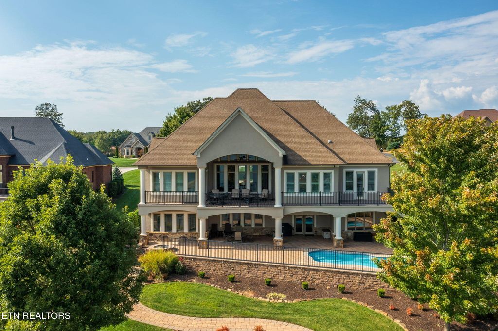 Photo of 136 Hiwonihi Tr, Vonore, TN 37885 (MLS # 1315789)