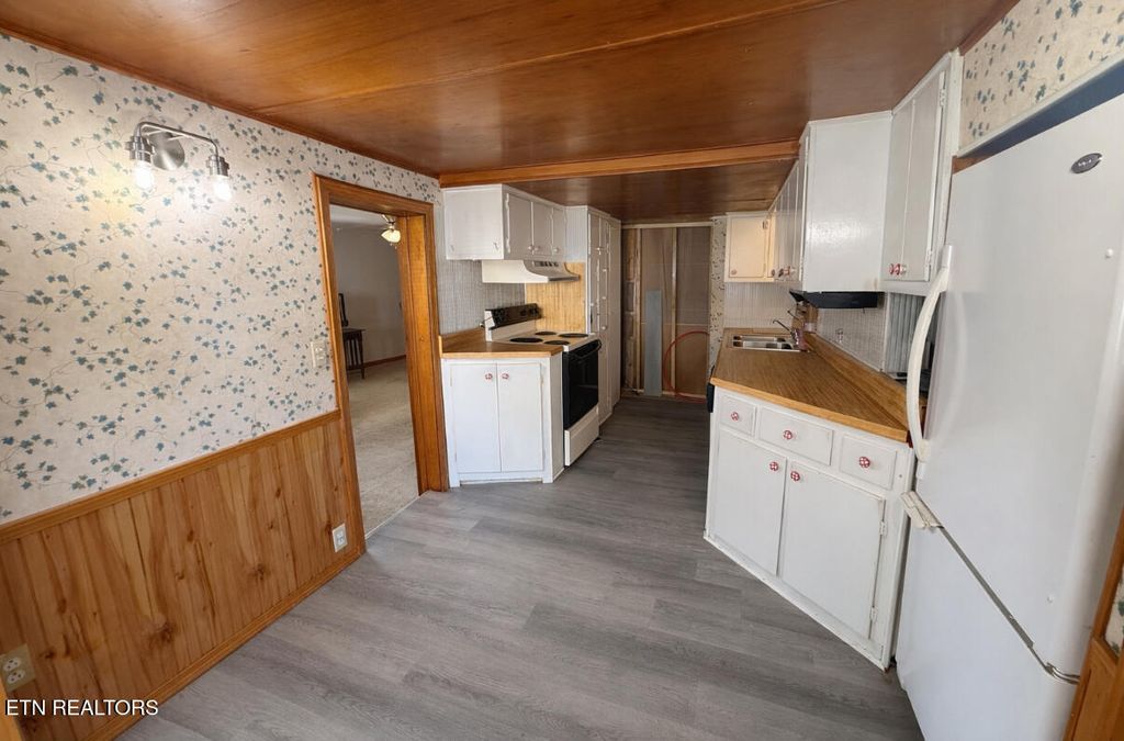 Photo of 436 Old Tellico Hwy, Madisonville, TN 37354 (MLS # 1333055)