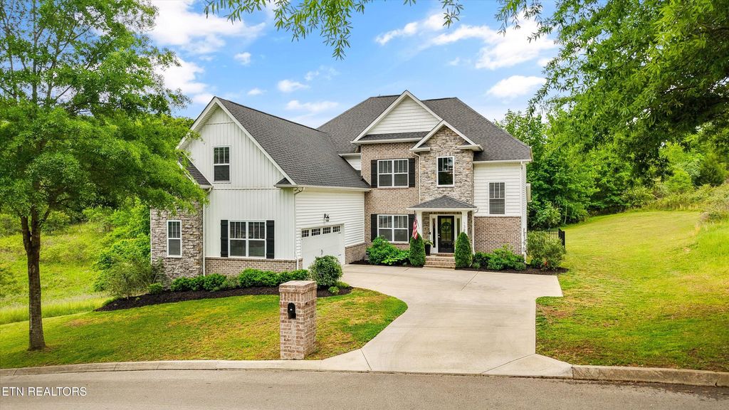 Photo of 138 Pineberry East Rd, Oak Ridge, TN 37830 (MLS # 1338933)