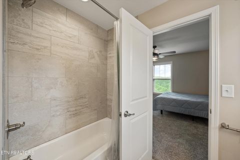 Tiny photo for 138 Pineberry East Rd, Oak Ridge, TN 37830 (MLS # 1338933)