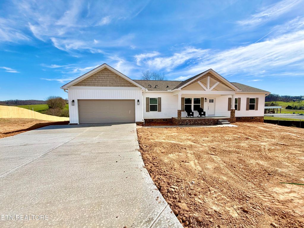 Photo of 137 Turquoise Lane, New Tazewell, TN 37825 (MLS # 1330707)