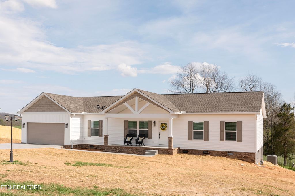 Photo of 137 Turquoise Lane, New Tazewell, TN 37825 (MLS # 1330707)