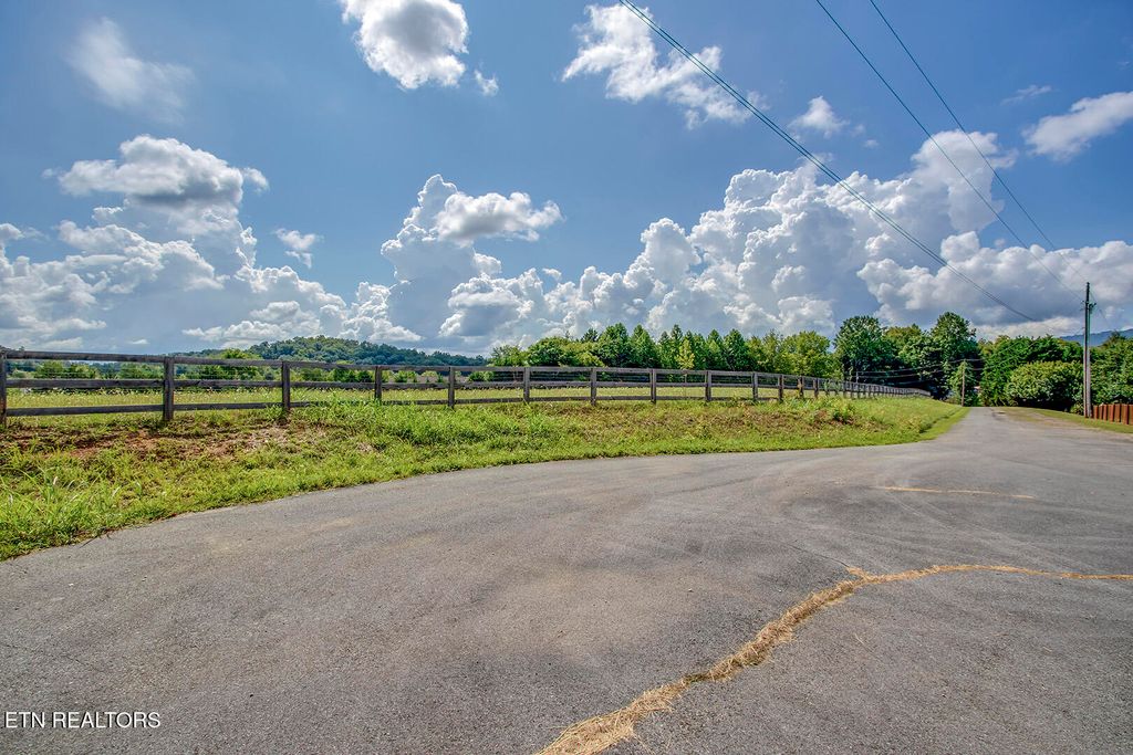 Photo of 2557 Kay Jay Way, Seymour, TN 37865 (MLS # 1310495)