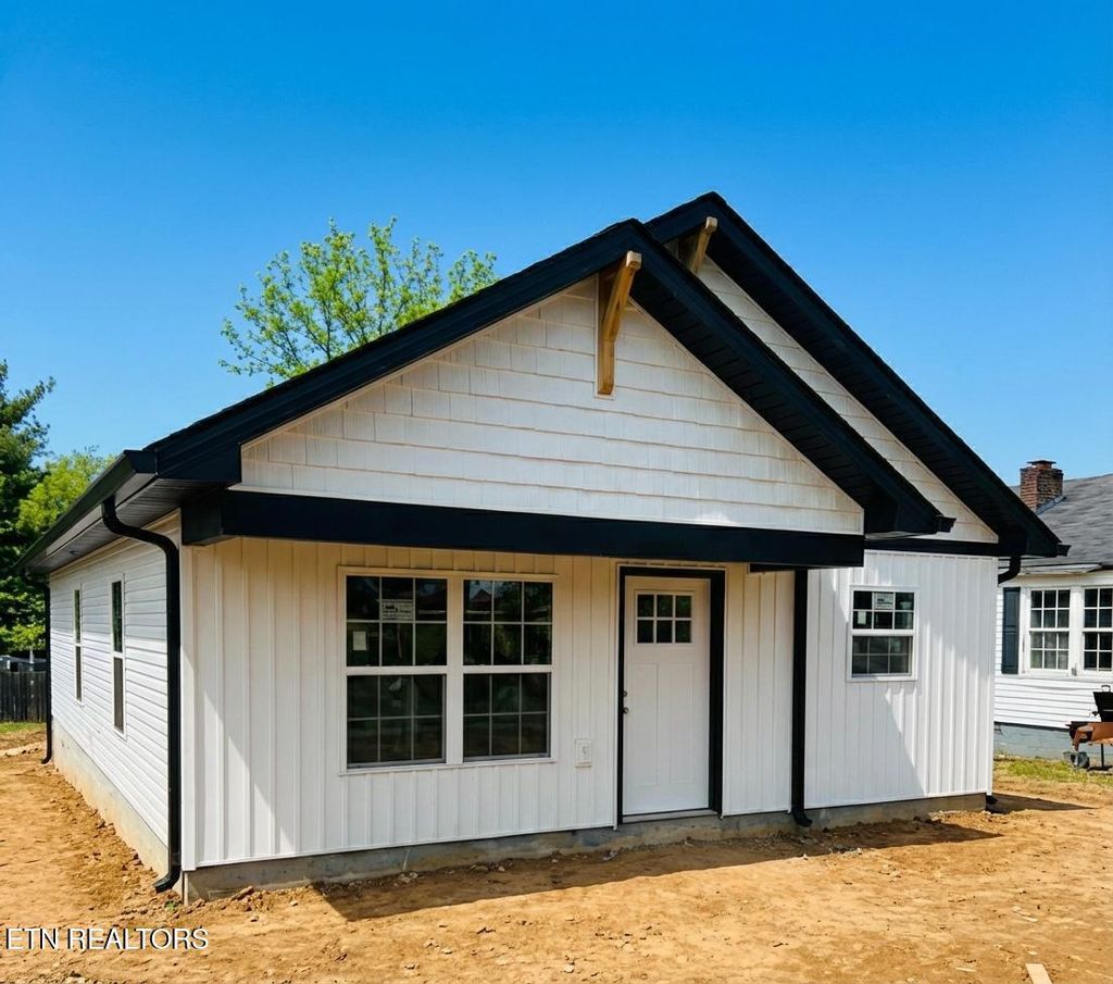 Photo of 104 Roosevelt St, Alcoa, TN 37701 (MLS # 1325301)