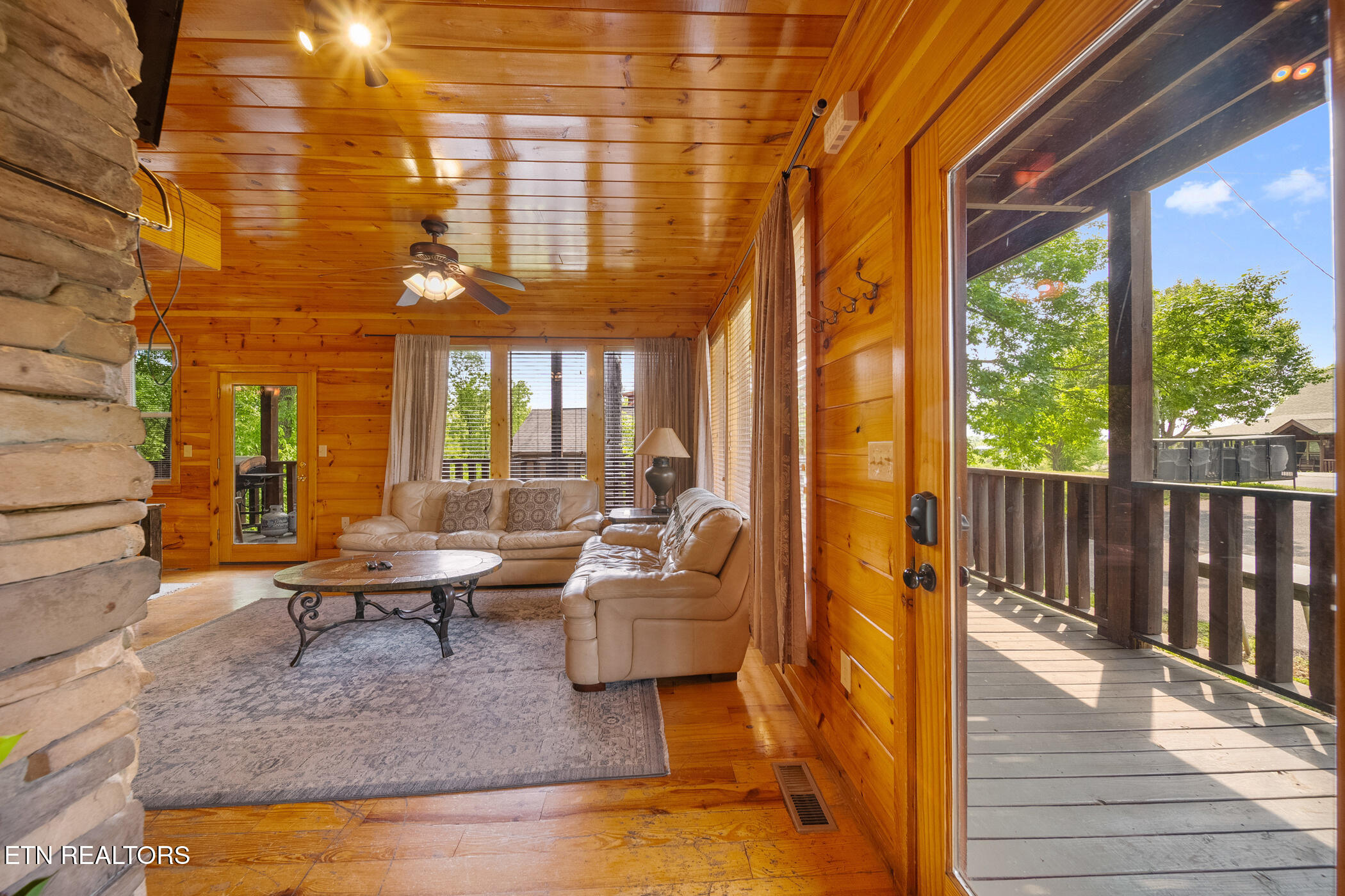 368 Oak Lake Drive