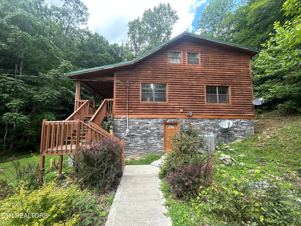 Photo of 141 Dillon Lane, Caryville, TN 37714 (MLS # 1347925)