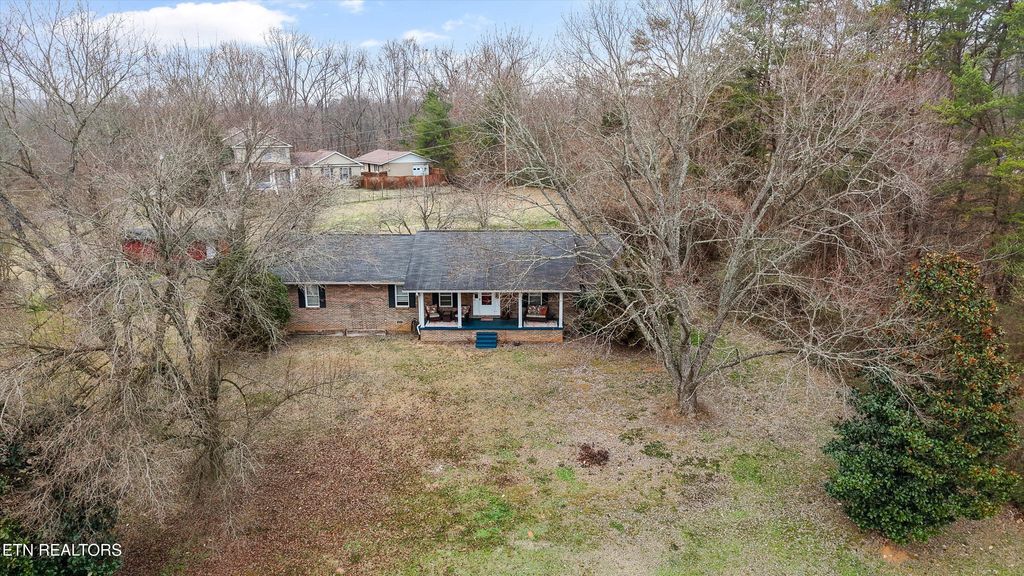 Photo of 222 Mealer Rd, Lenoir City, TN 37771 (MLS # 1326022)