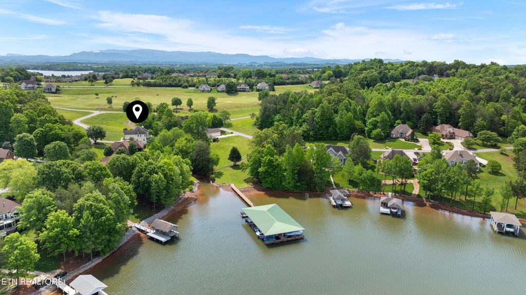Photo of 517 Sandpiper Drive, Vonore, TN 37885 (MLS # 1339289)