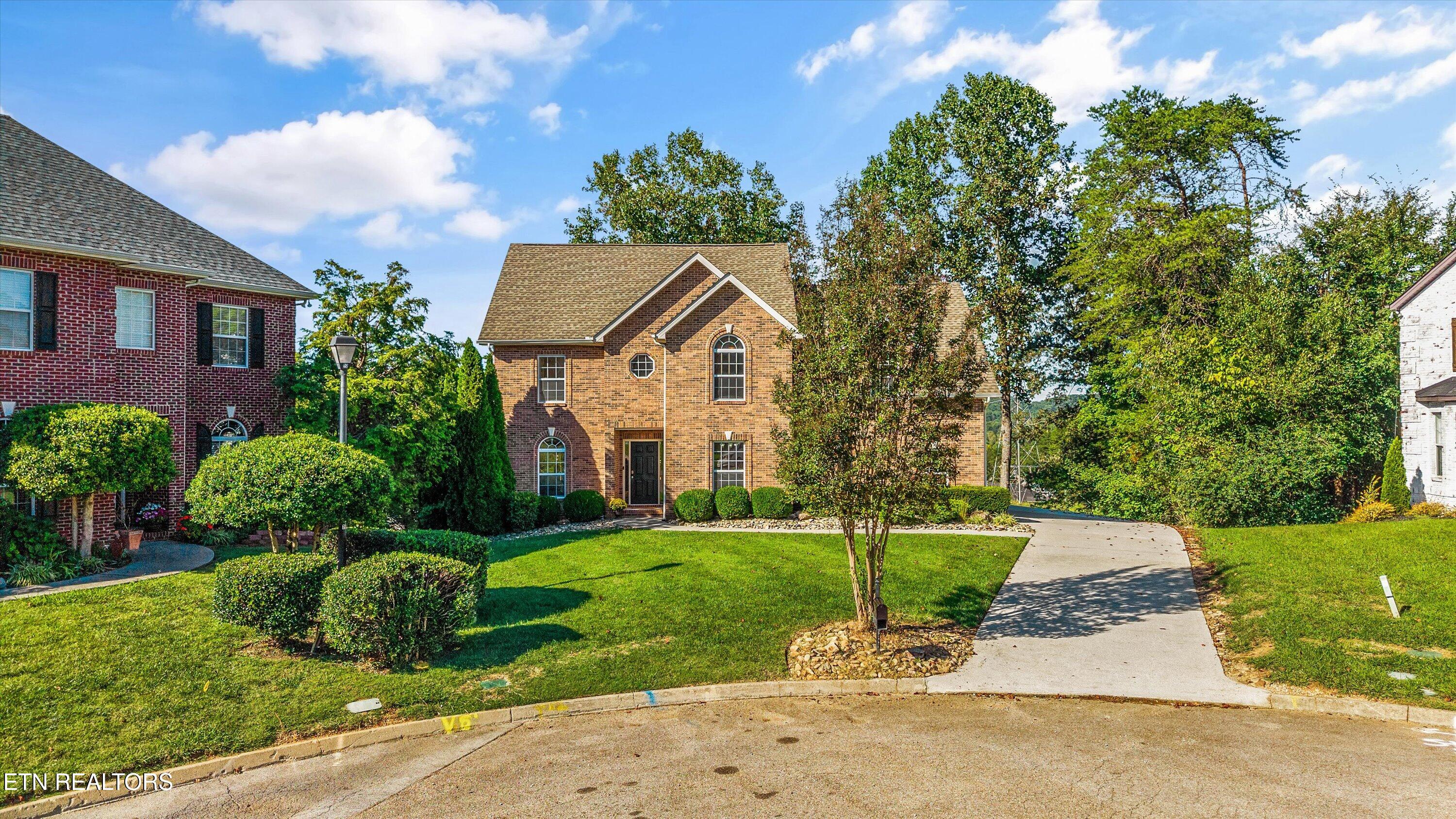 1726 Meadow Chase Lane