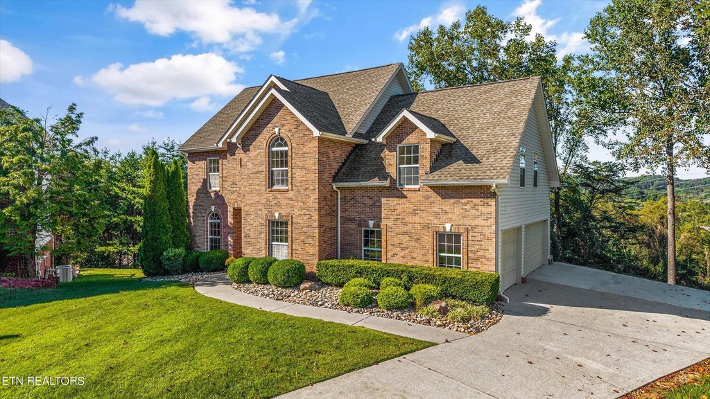 Photo of 1726 Meadow Chase Lane, Knoxville, TN 37931 (MLS # 1317320)