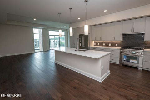 Tiny photo for 122 Stadium Way #616, Knoxville, TN 37915 (MLS # 1326165)
