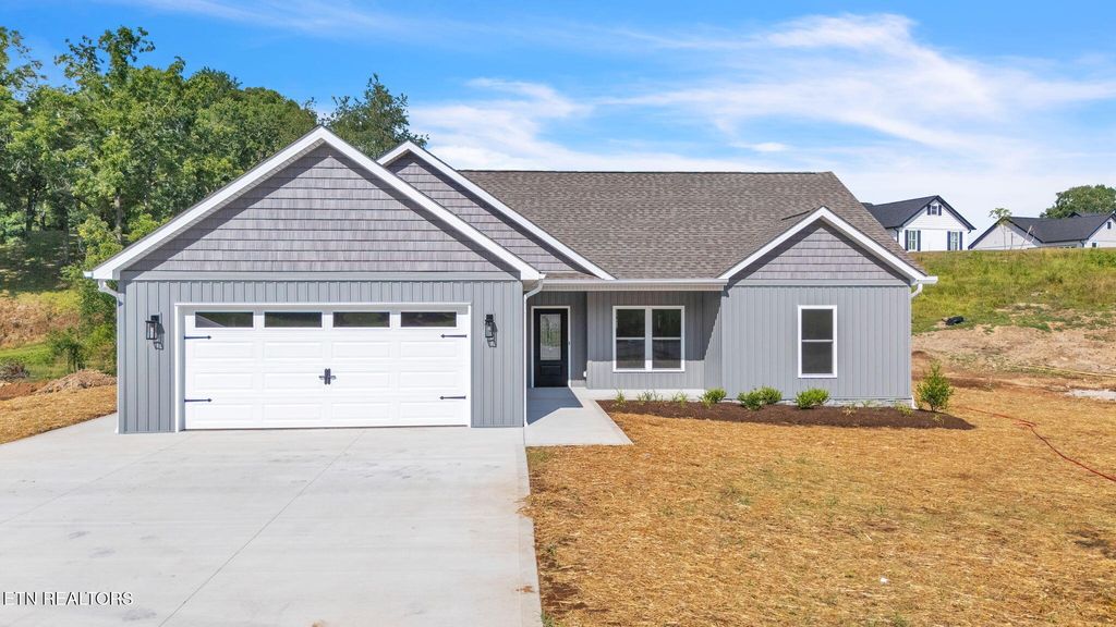 Photo of 390 Hillvale Rd, Clinton, TN 37716 (MLS # 1308418)