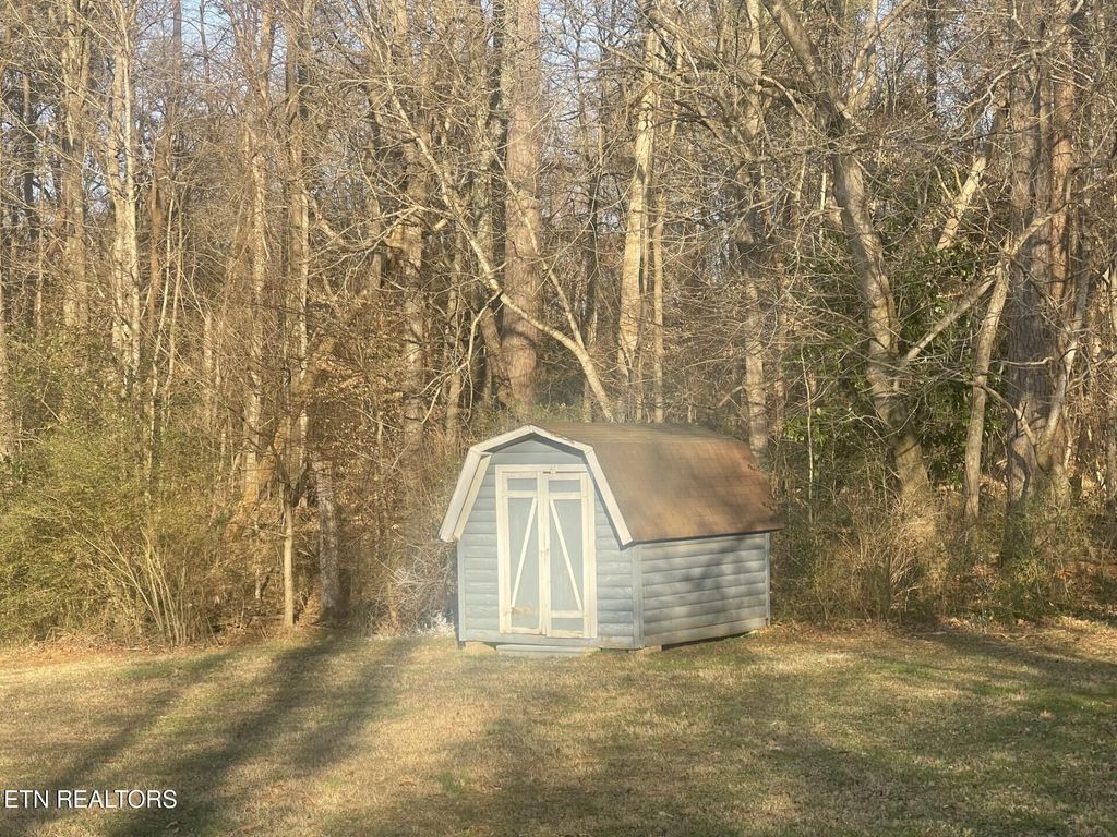 Photo of 721 S Jackson St, Athens, TN 37303 (MLS # 1325561)