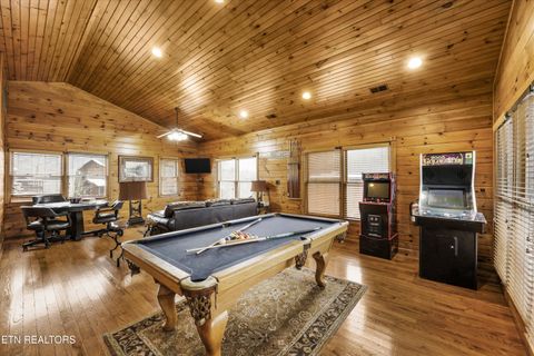 Tiny photo for 826 Great Smoky Way, Gatlinburg, TN 37738 (MLS # 1329417)