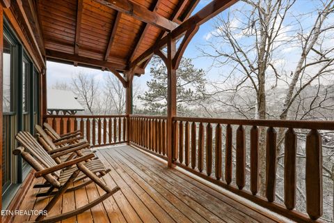 Tiny photo for 826 Great Smoky Way, Gatlinburg, TN 37738 (MLS # 1329417)