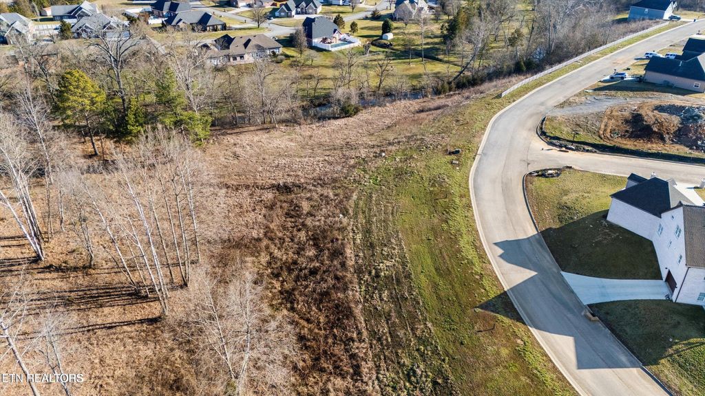 Photo of 142 Forest Creek Pkwy, Oak Ridge, TN 37830 (MLS # 1314528)