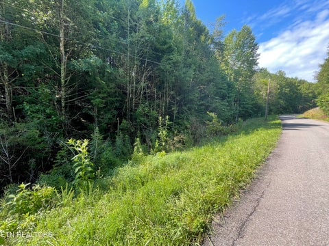 Photo of 3 Point Road Lots 7,8,9, Vonore, TN 37885 (MLS # 1348273)