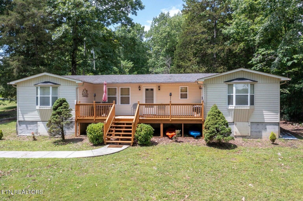 Photo of 577 Scenic Lakeview Drive, Spring City, TN 37381 (MLS # 1265784)