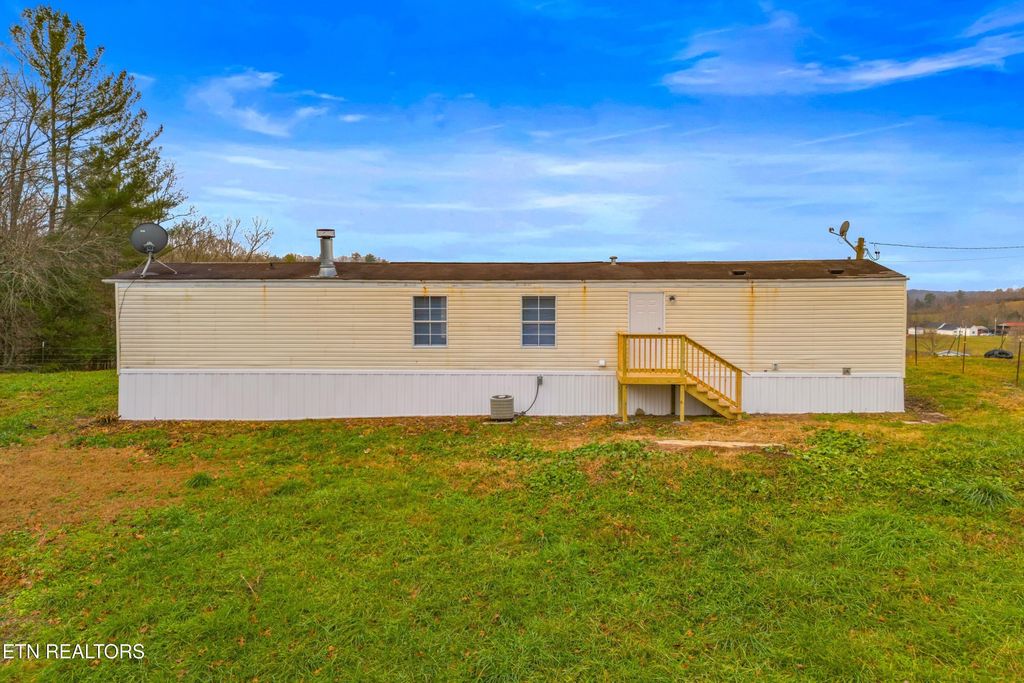 Photo of 118 Delia Young Lane, Wartburg, TN 37887 (MLS # 1313414)