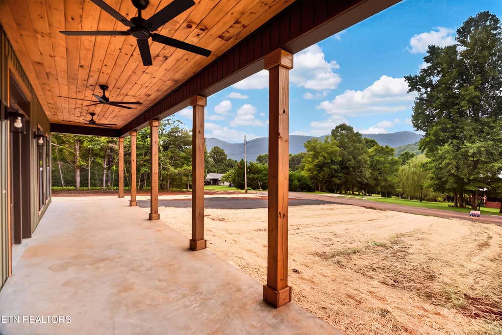 Photo of 4253 Peachie Way, Cosby, TN 37722 (MLS # 1349628)