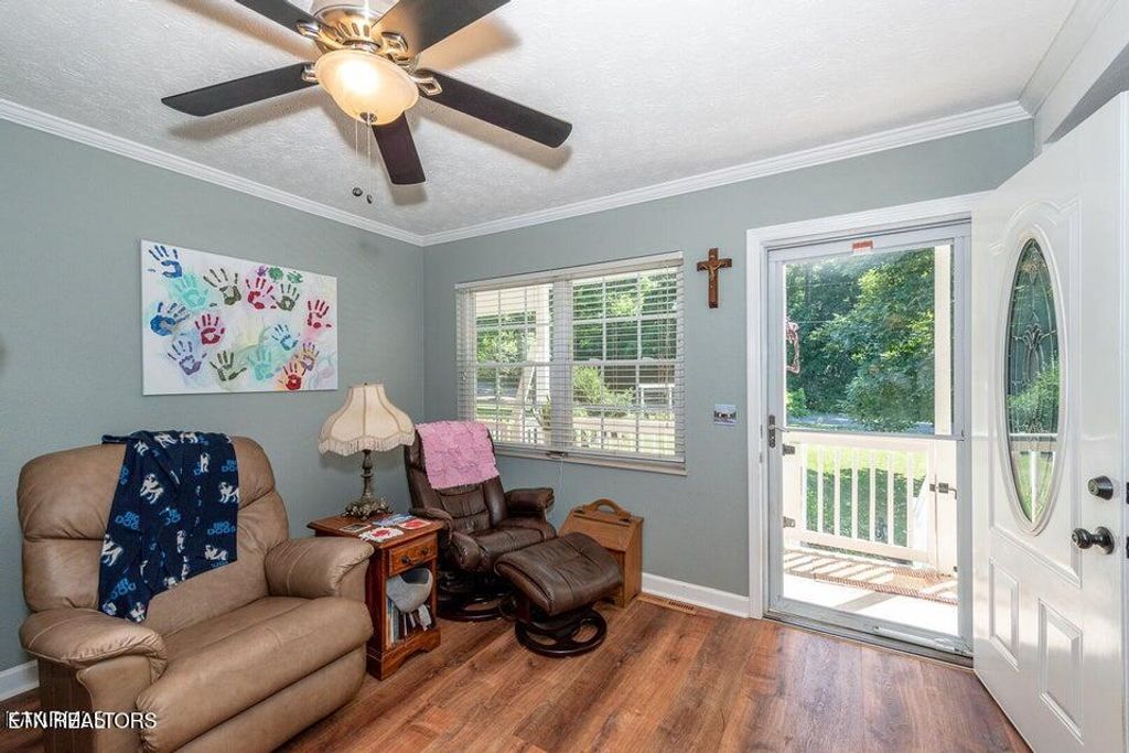 Photo of 1015 Wilderness Rd, Friendsville, TN 37737 (MLS # 1298196)