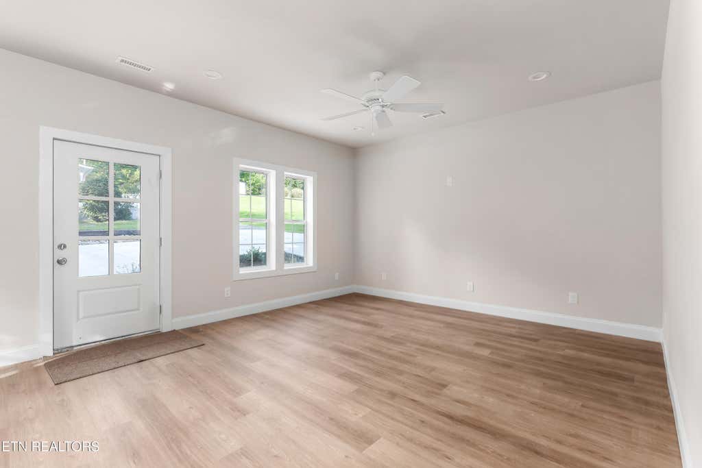 Photo of 2032 Island Home Ave, Knoxville, TN 37920 (MLS # 1351154)