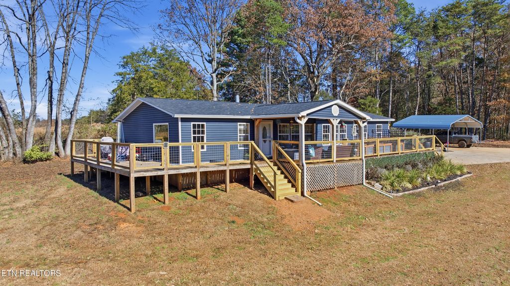 Photo of 160 Mcdonald Rd, Sweetwater, TN 37874 (MLS # 1322355)