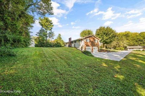 Tiny photo for 10604 Pinedale Drive, Knoxville, TN 37922 (MLS # 1357266)
