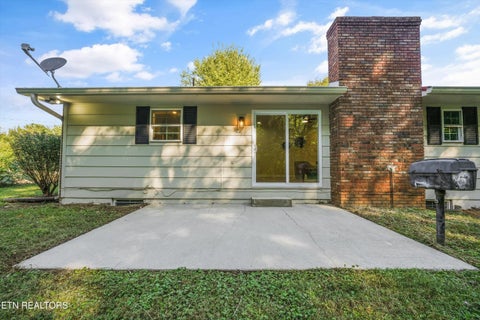 Tiny photo for 10604 Pinedale Drive, Knoxville, TN 37922 (MLS # 1357266)