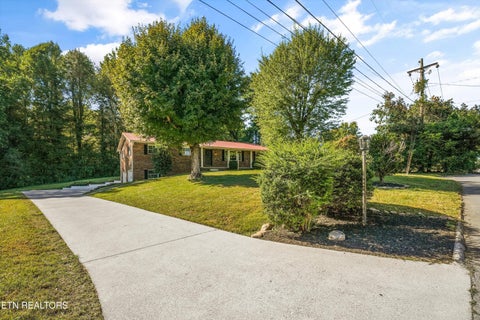Tiny photo for 10604 Pinedale Drive, Knoxville, TN 37922 (MLS # 1357266)